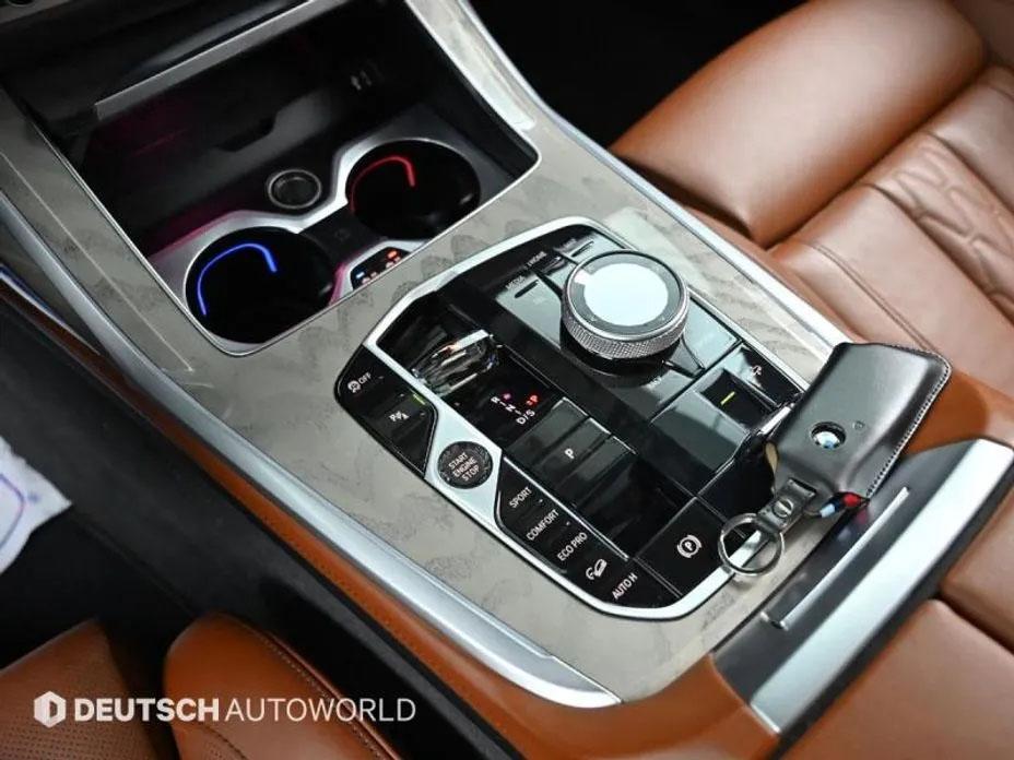 BMW X7, 2023
