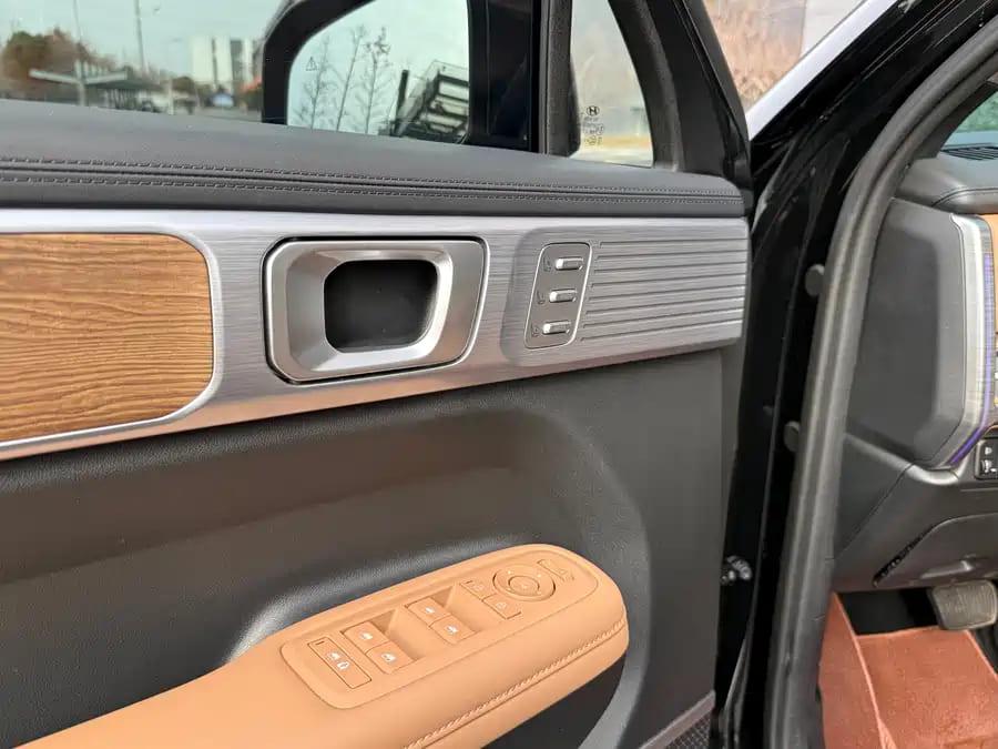 Hyundai Santa Fe, 2025