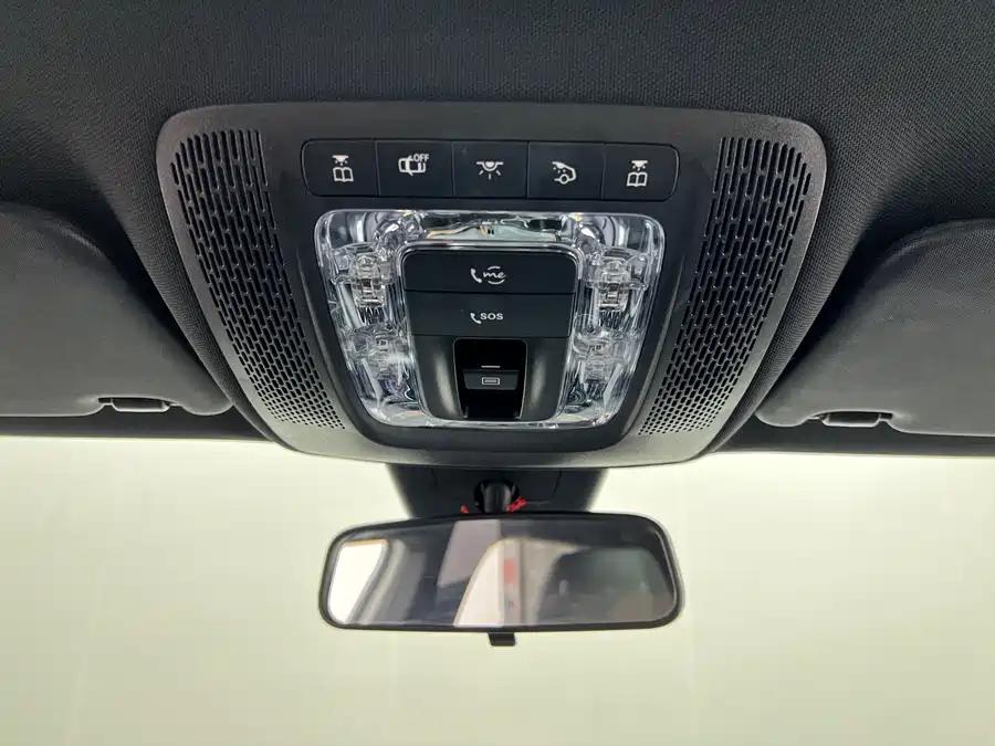 Mercedes-Benz A180L, 2021