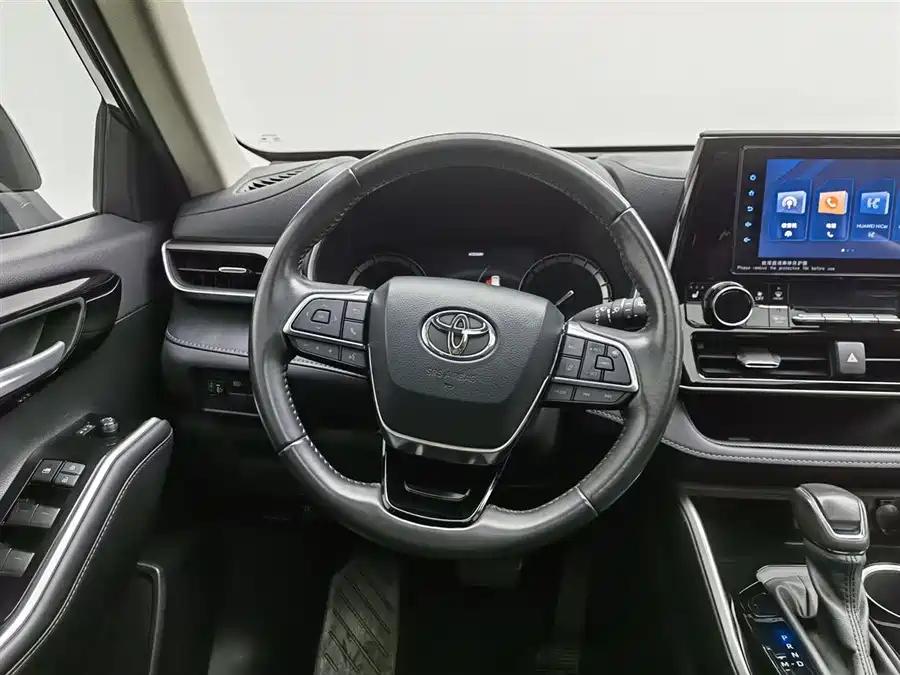 Toyota Highlander, 2023