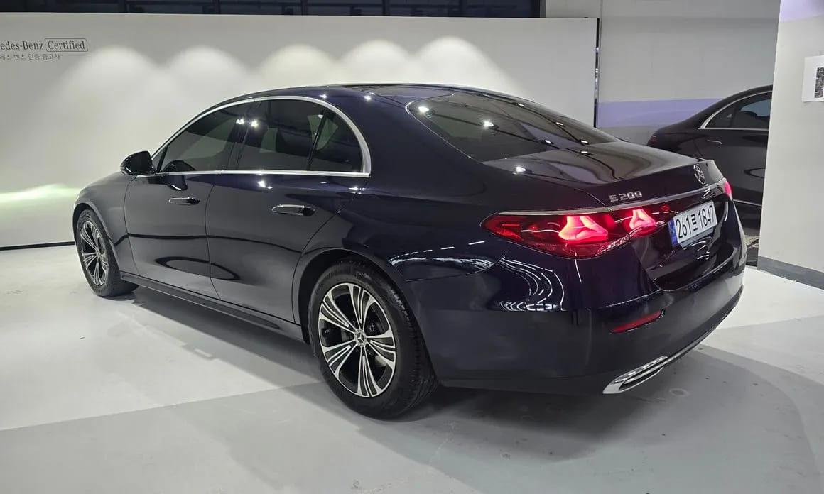 Mercedes-Benz E200, 2024