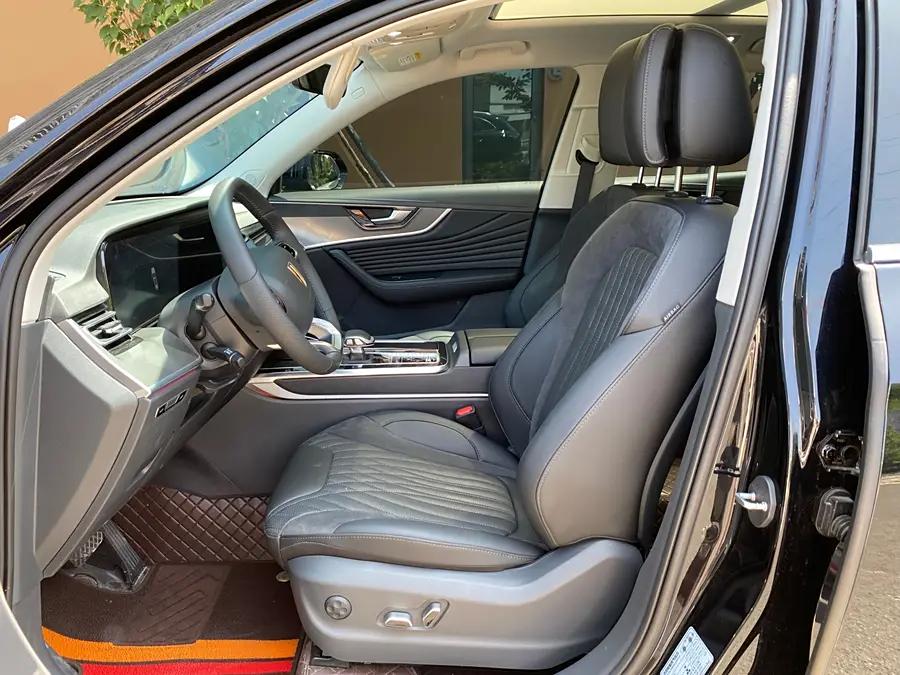 Hongqi HS5, 2023