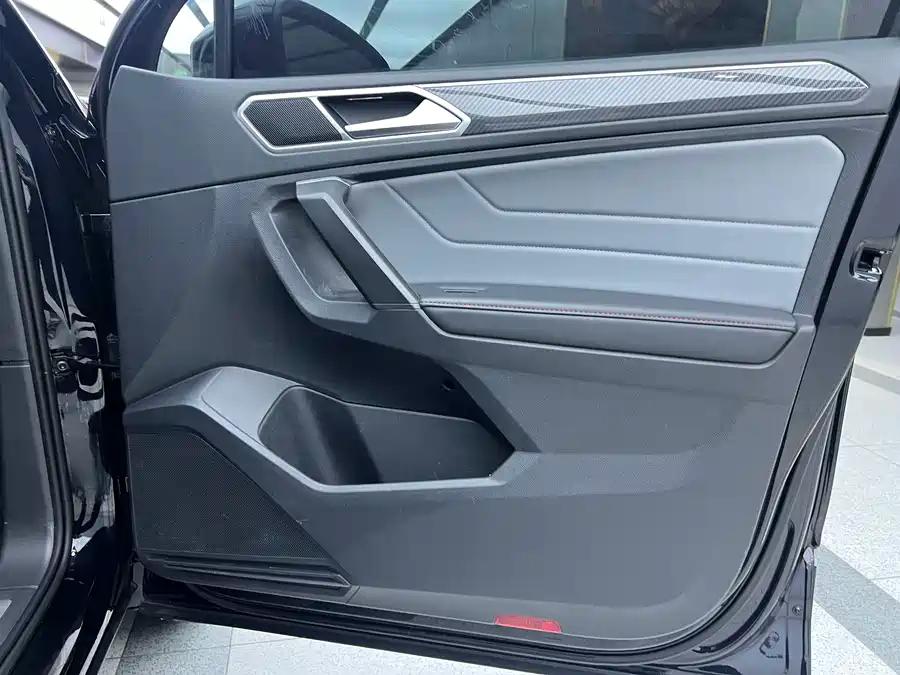 Volkswagen Tiguan X, 2021