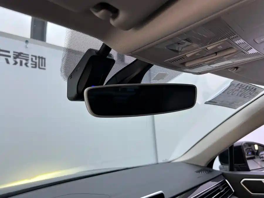 Volkswagen Tiguan X, 2021