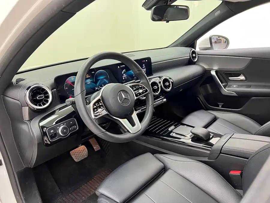 Mercedes-Benz A180L, 2021