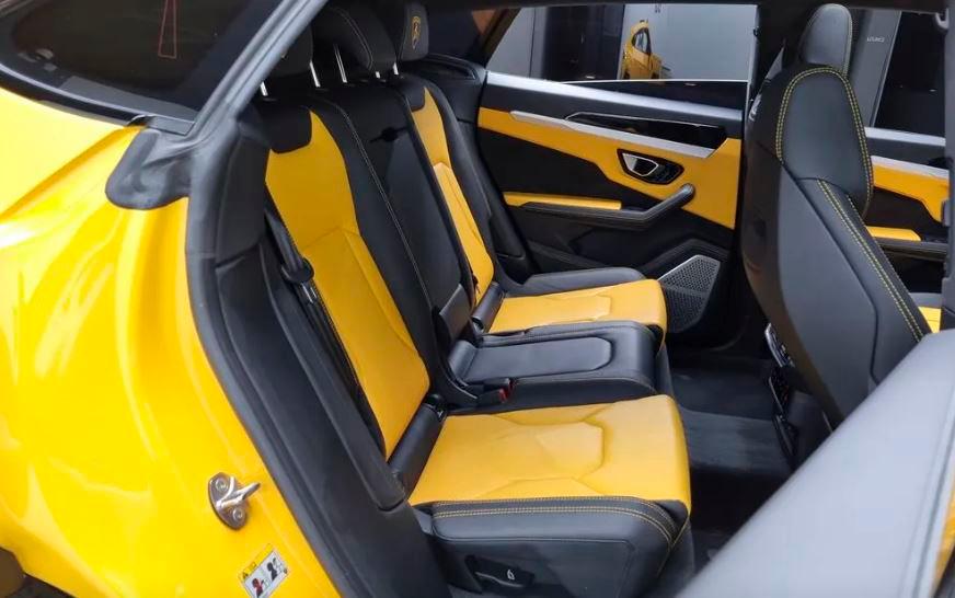 Lamborghini Urus, 2021