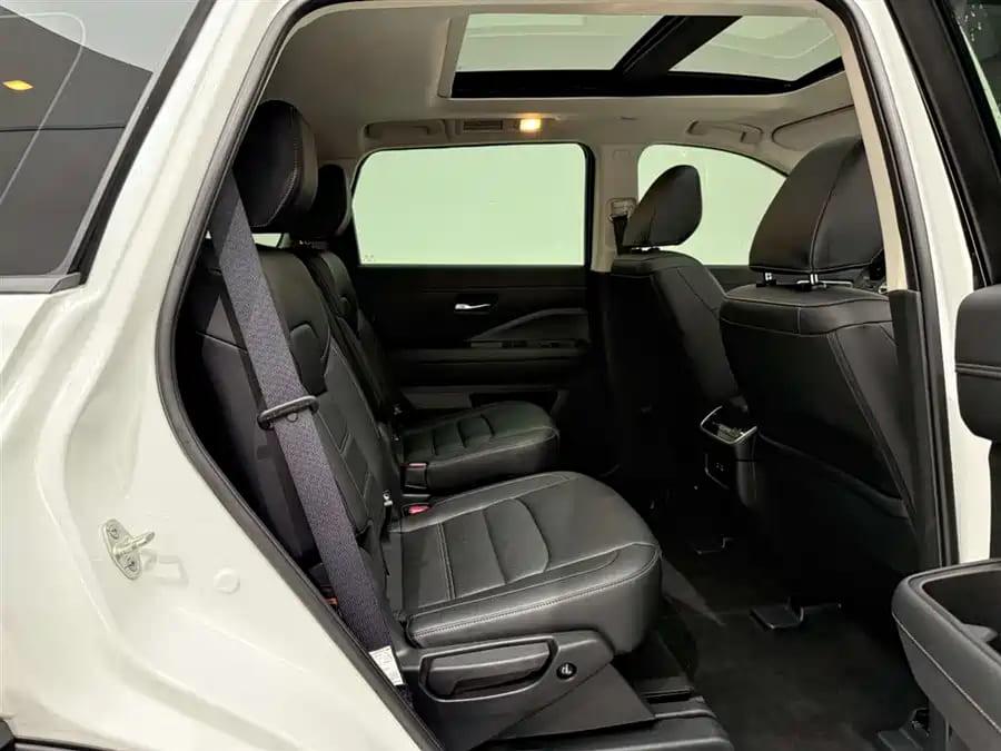 Nissan Pathfinder, 2025