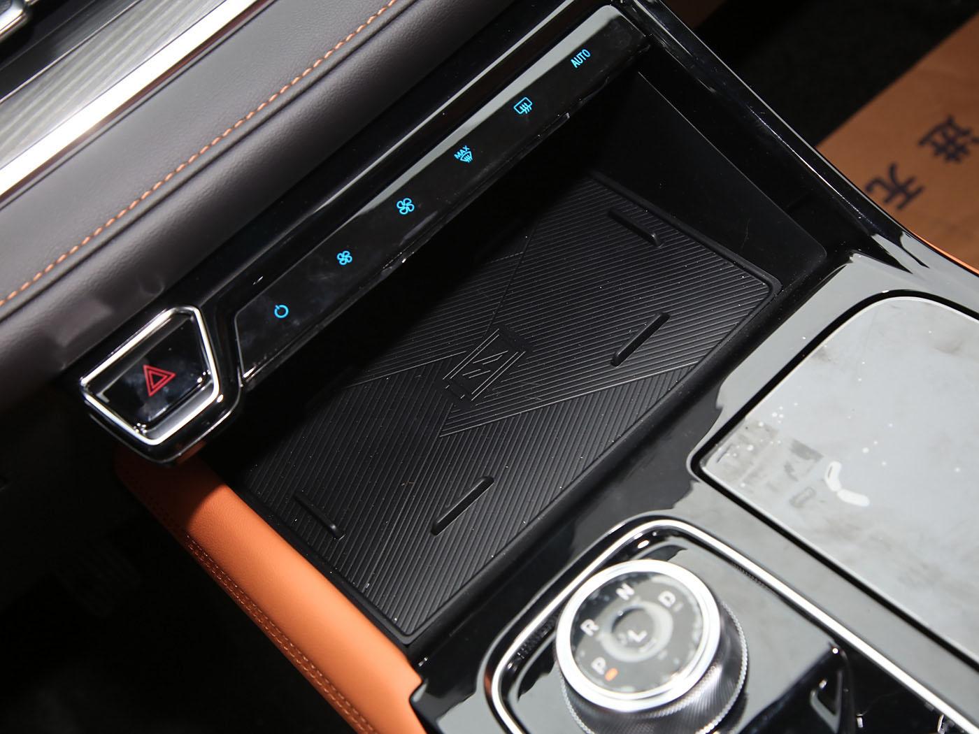 Ford Equator Sport, 2025