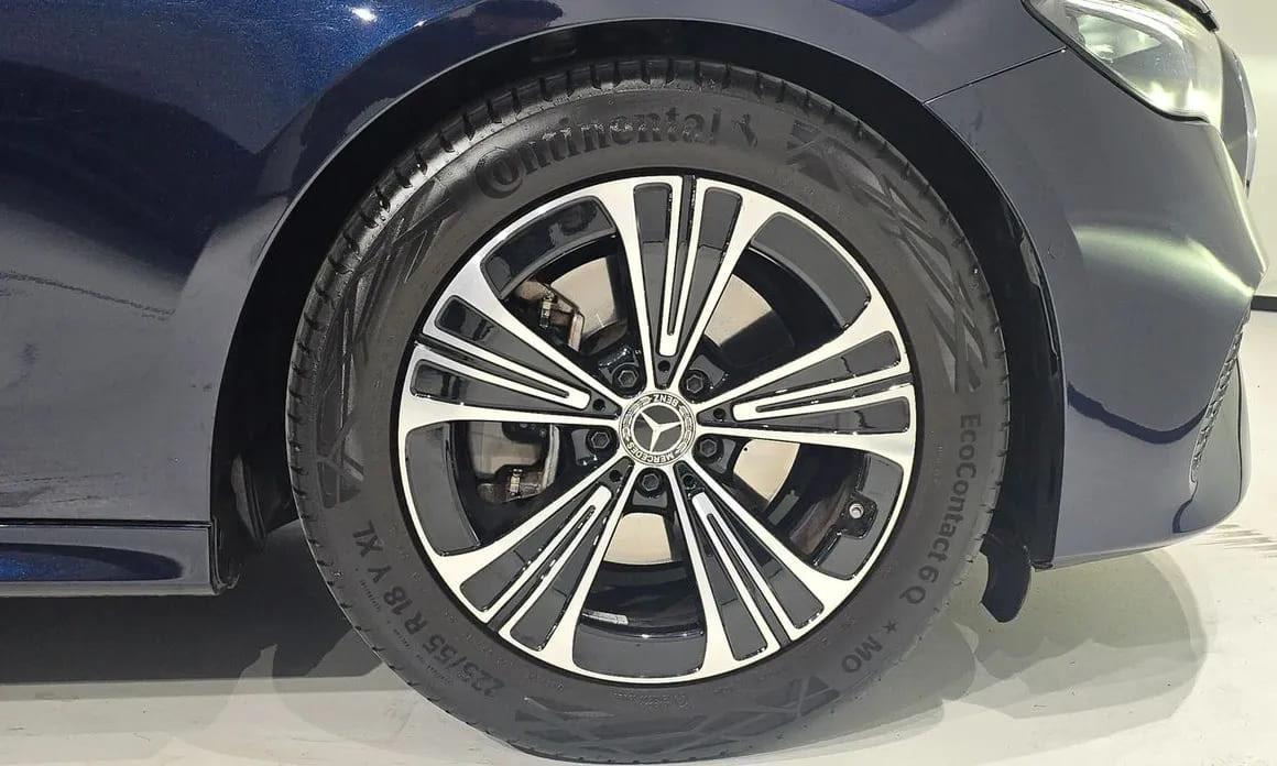 Mercedes-Benz E200, 2024