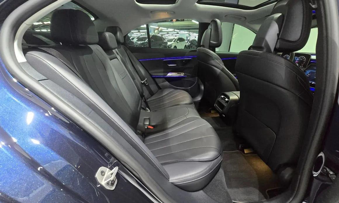 Mercedes-Benz E200, 2024