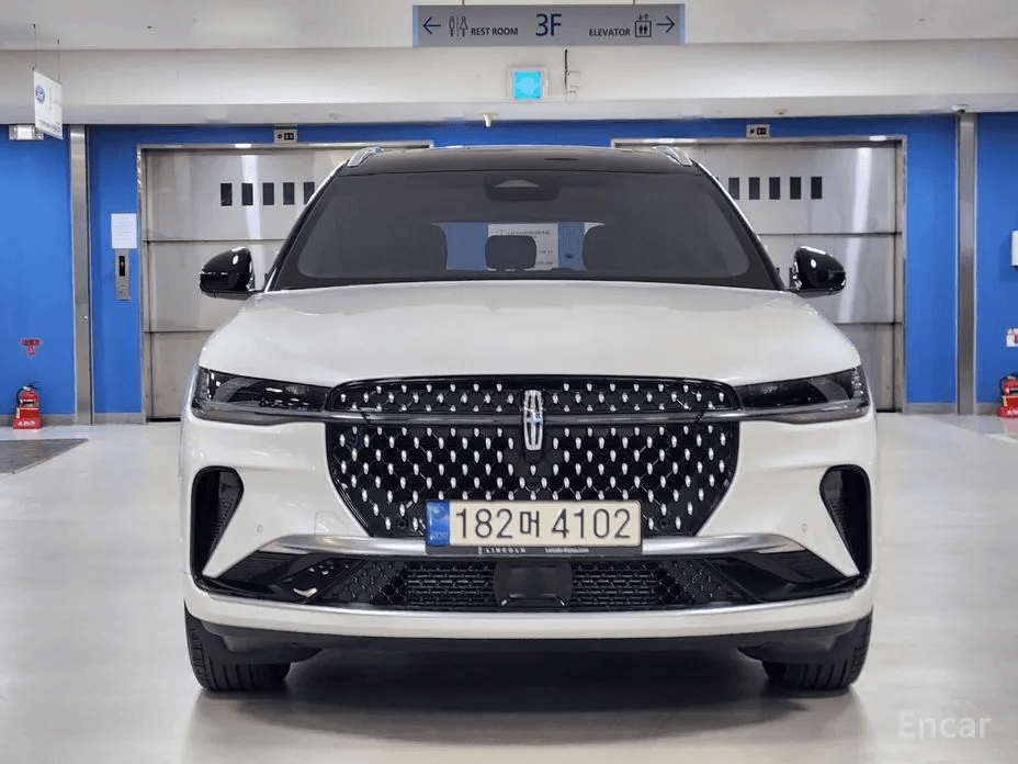 Lincoln Nautilus, 2023