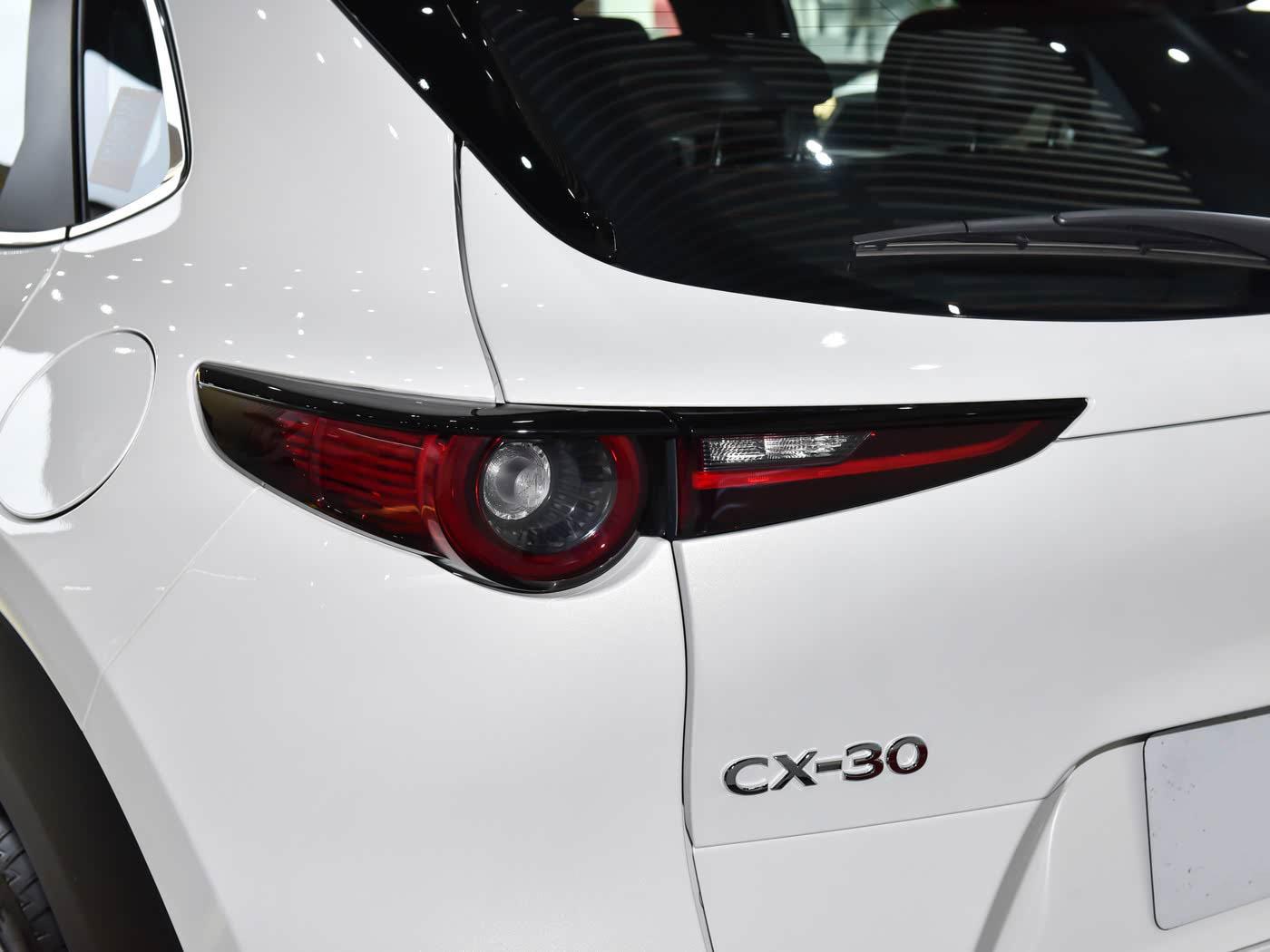 Mazda CX-30, 2025