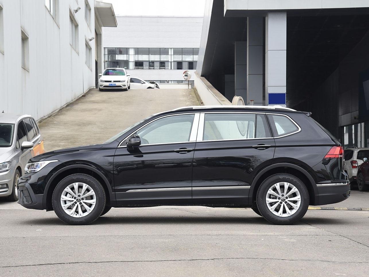 Volkswagen Tiguan L, 2024
