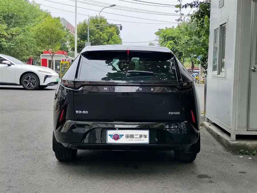 Mazda EZ-60, 2025