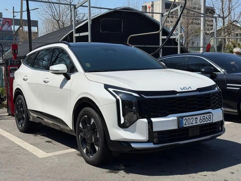 Купить Kia Sportage 2024 года с пробегом бу