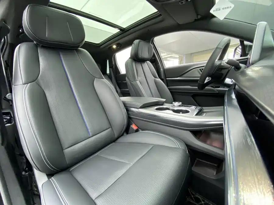 Cadillac XT5, 2024