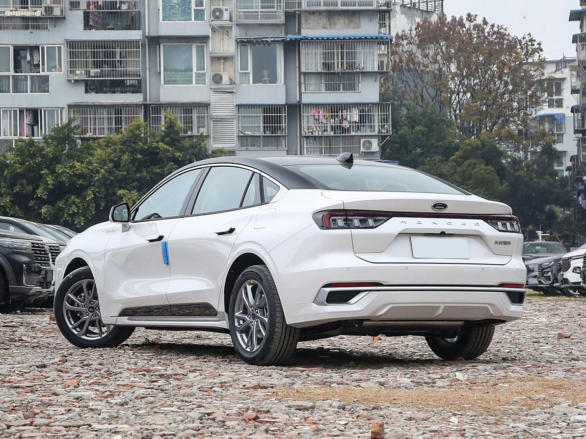 Ford Mondeo, 2025