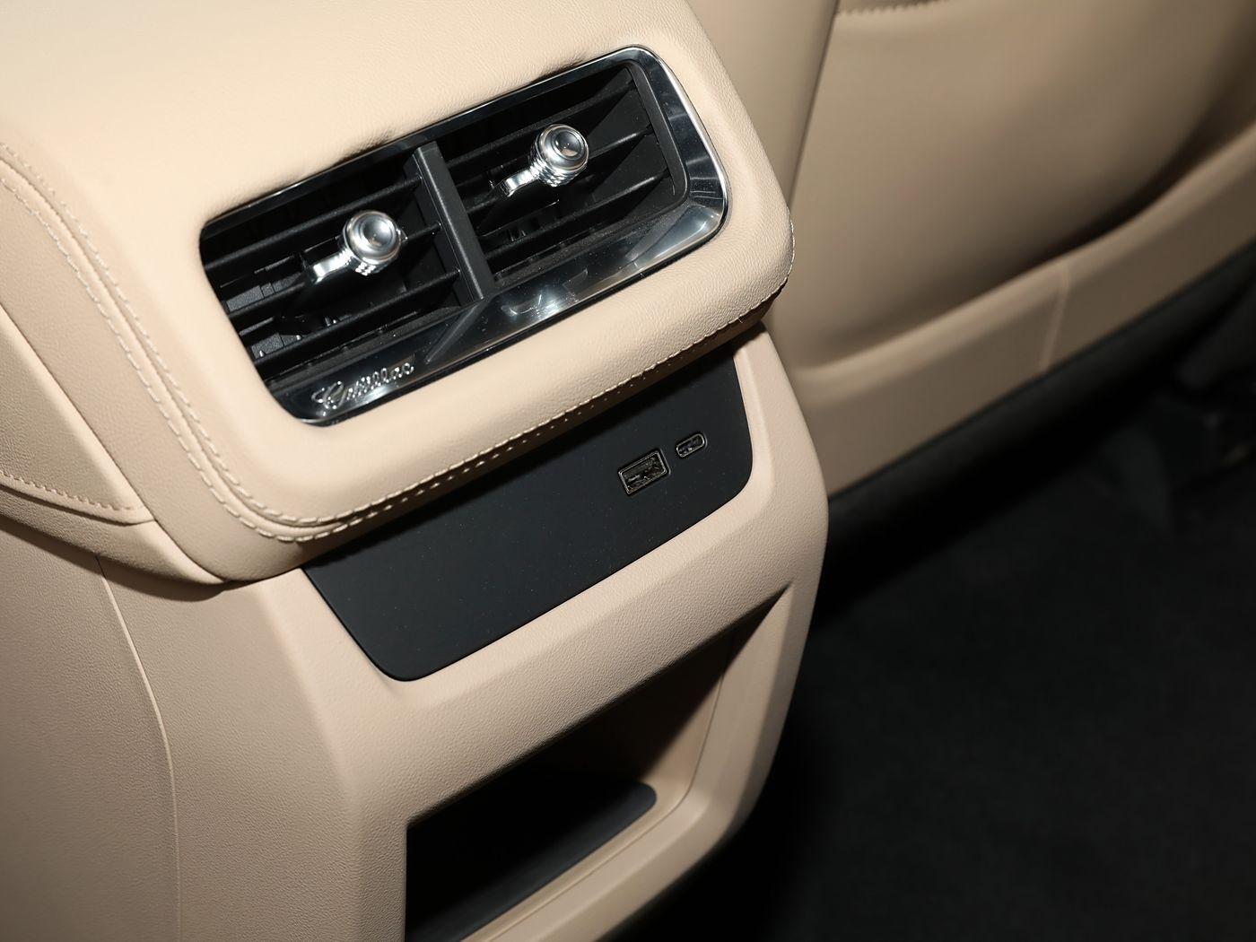 Cadillac XT5, 2025