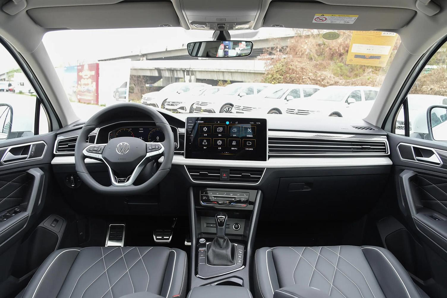 Volkswagen Tiguan L, 2025