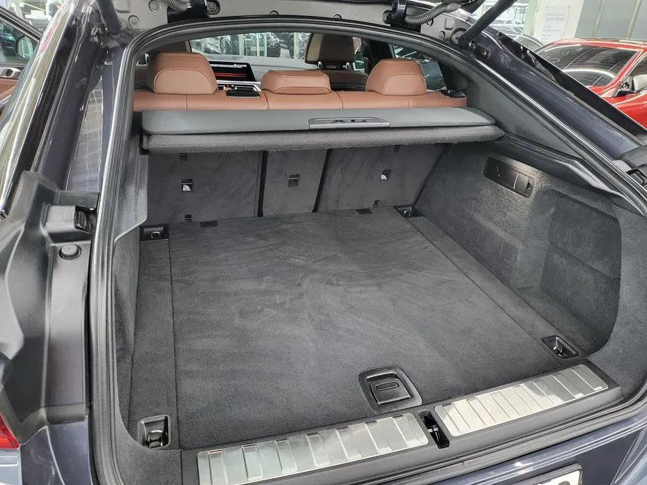 BMW X6, 2022