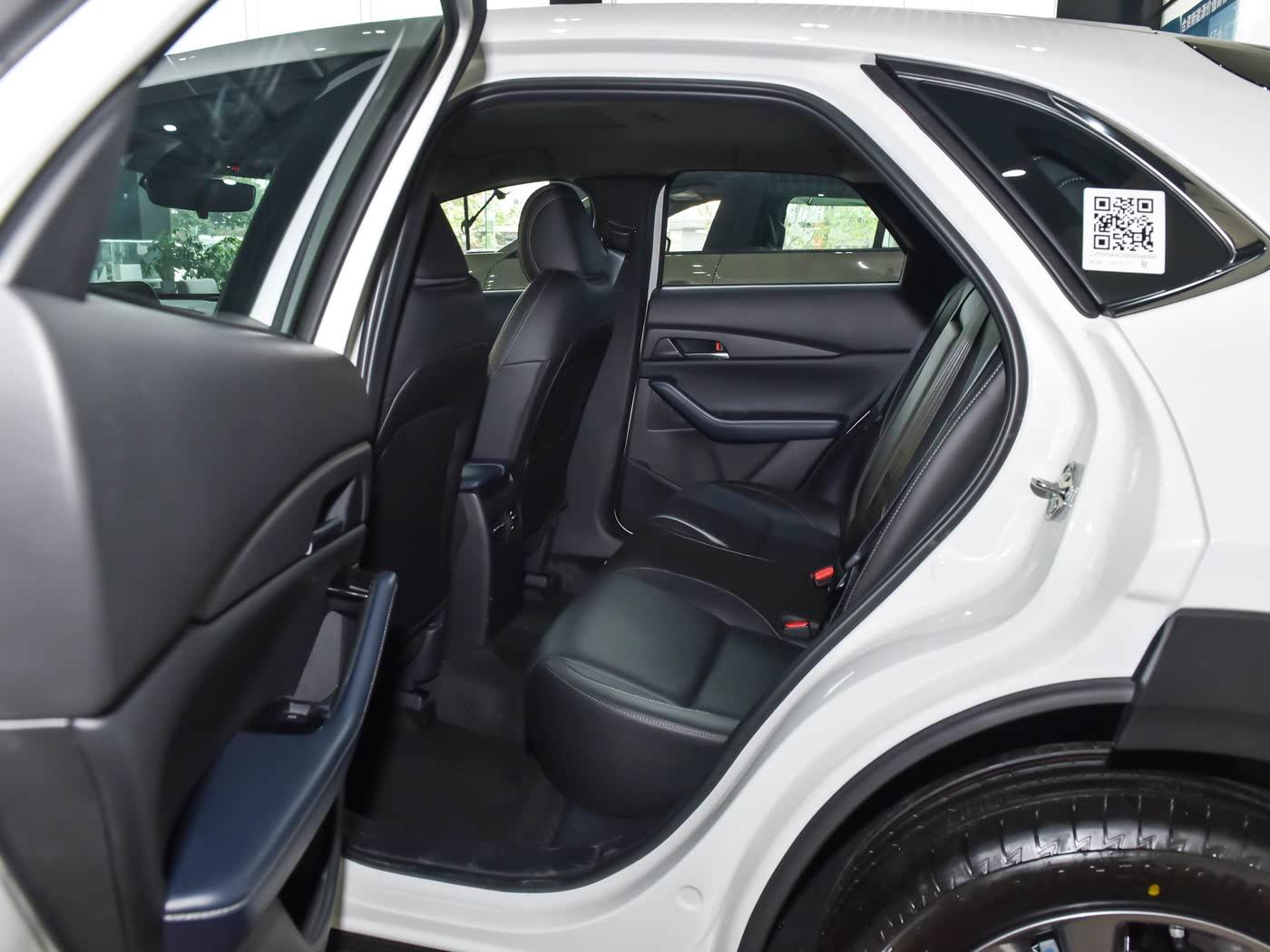 Mazda CX-30, 2025