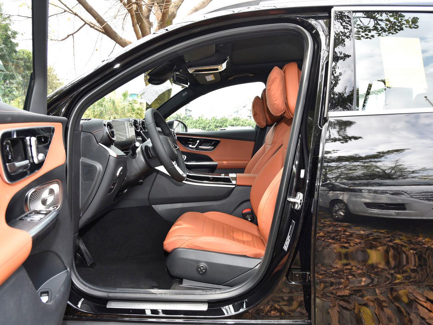 Mercedes-Benz GLC 260 L, 2024