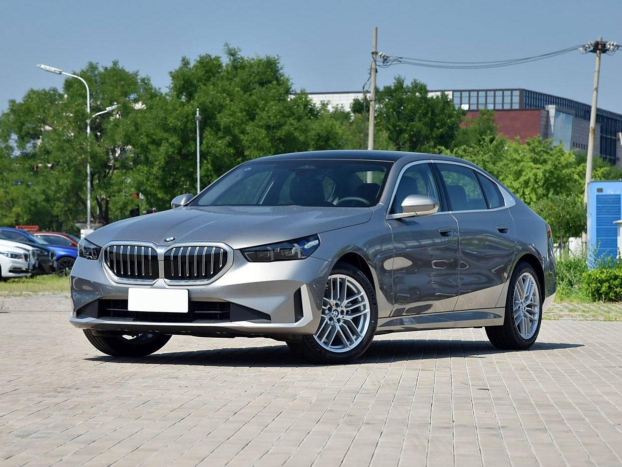 BMW 525Li, 2024