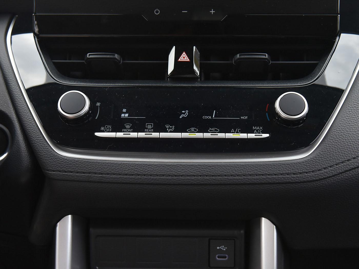 Toyota Corolla Cross, 2025
