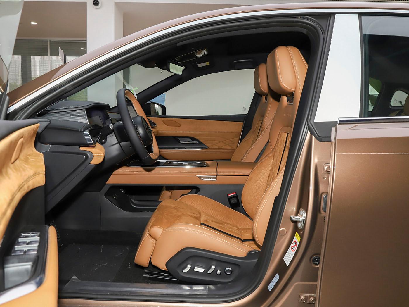 Mazda EZ-6, 2025