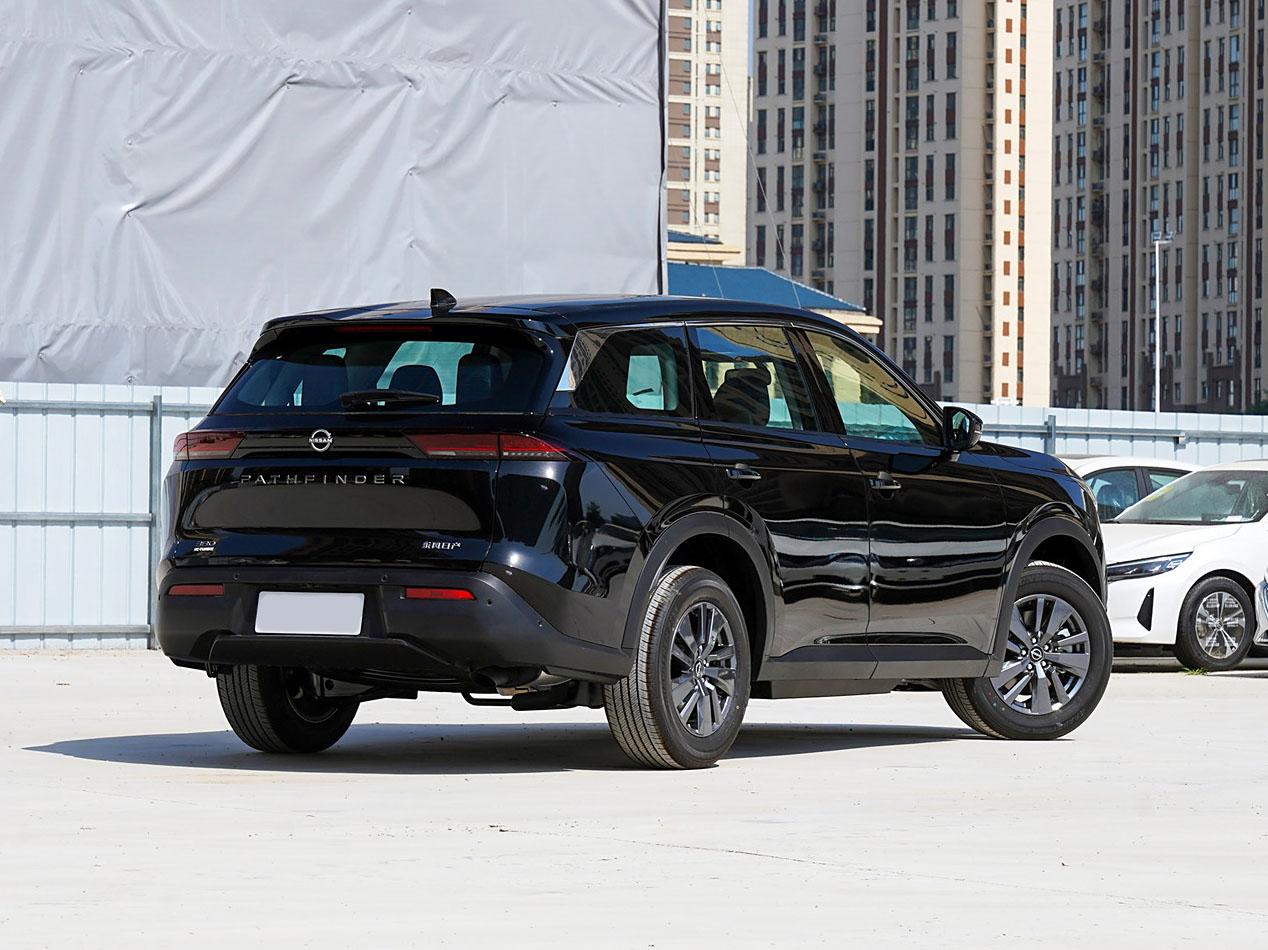 Nissan Pathfinder, 2025