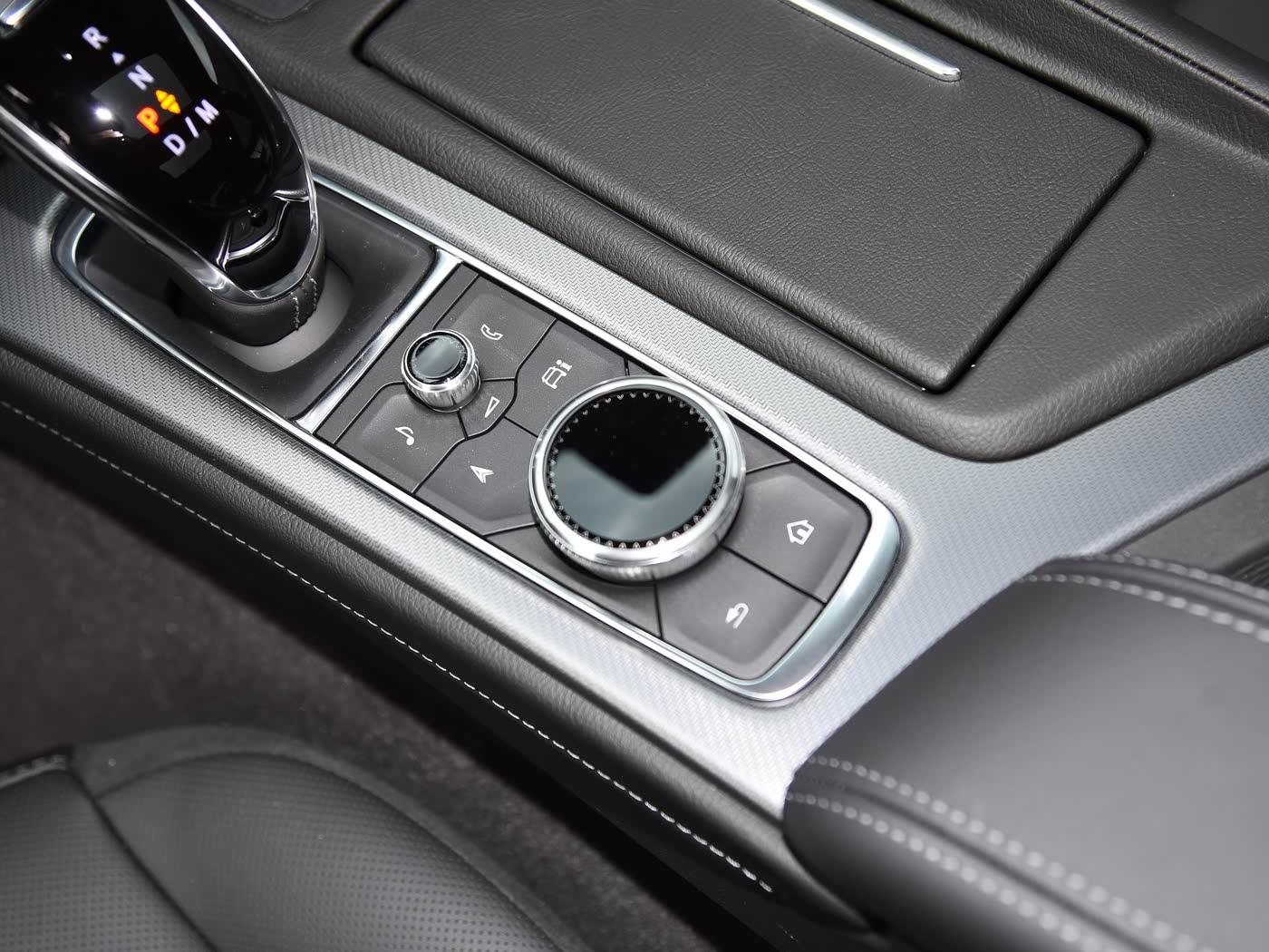 Cadillac CT5, 2025