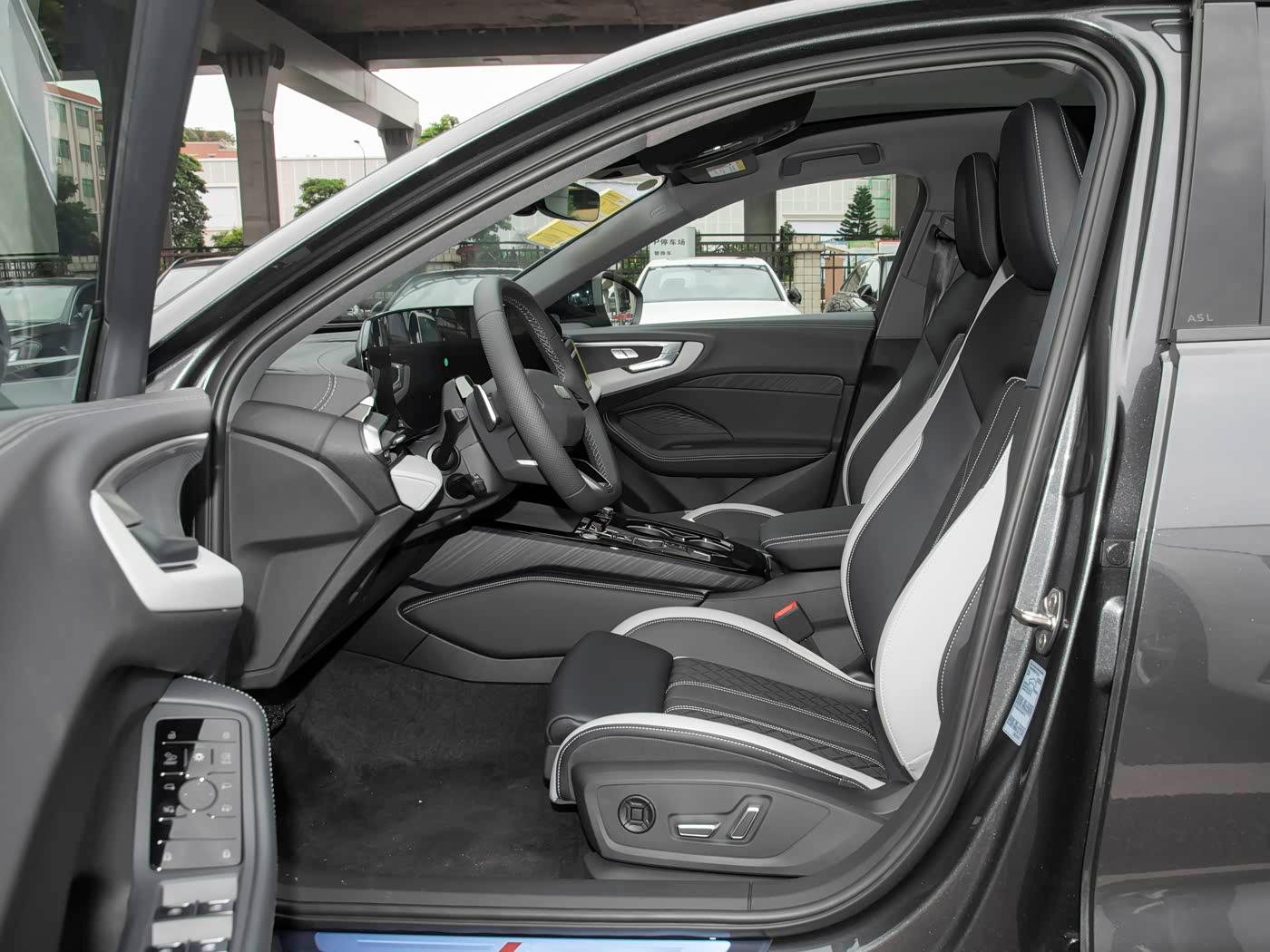 Audi A5L, 2025