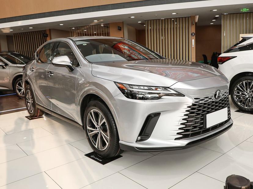 Купить Lexus RX300 2025 года с пробегом бу