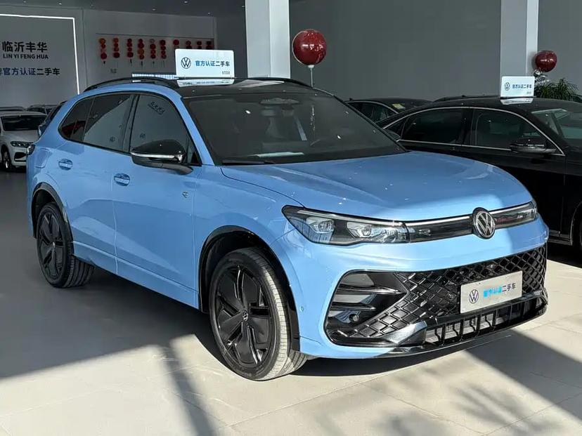 Купить Volkswagen Tiguan L PRO 2024 года с пробегом бу