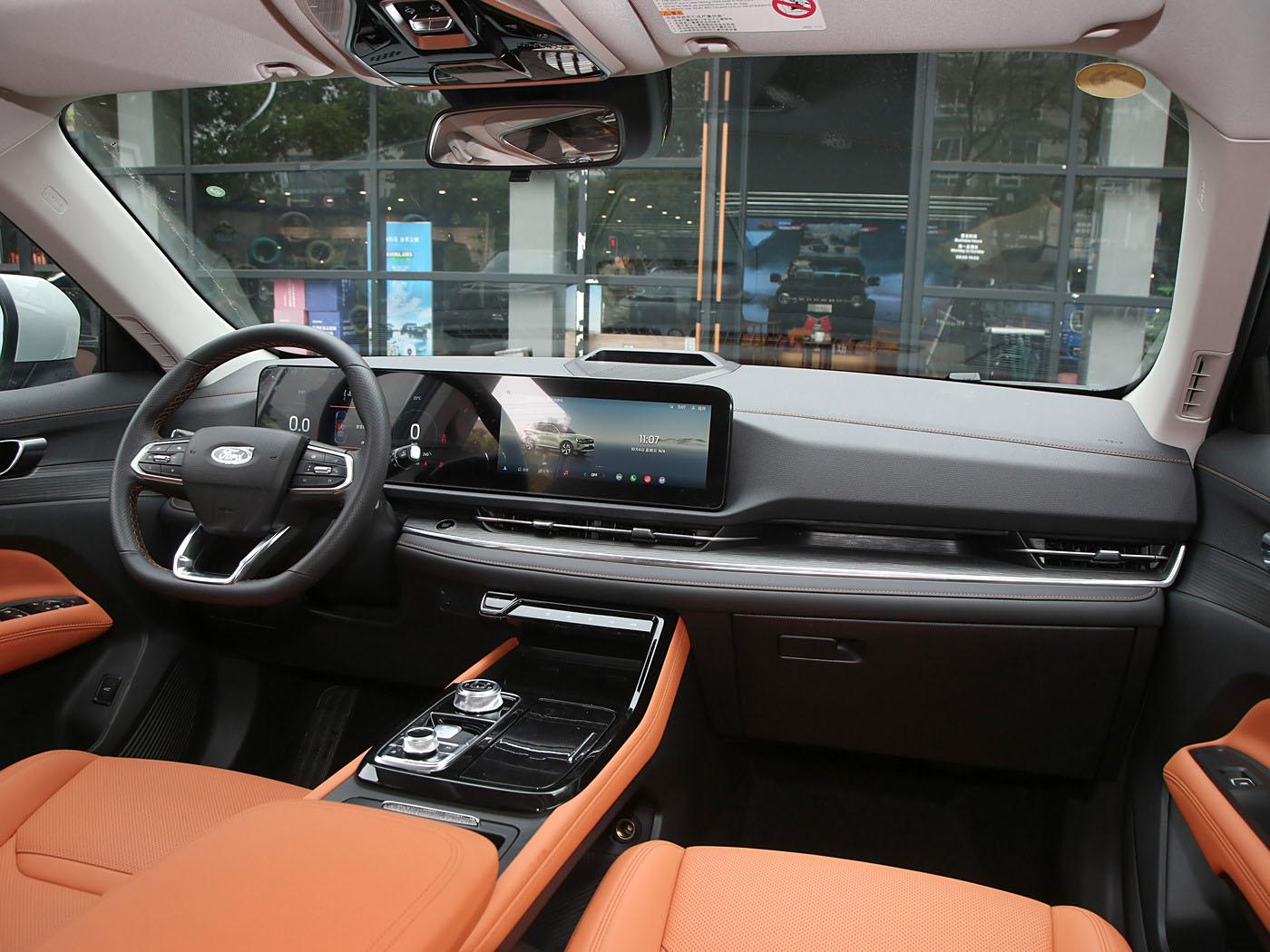 Ford Equator Sport, 2025