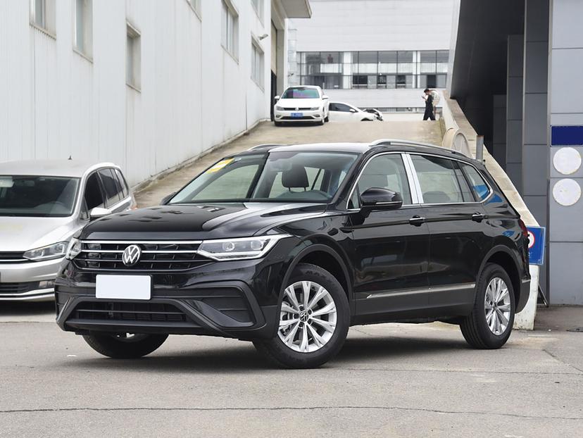 Купить Volkswagen Tiguan L 2024 года с пробегом бу