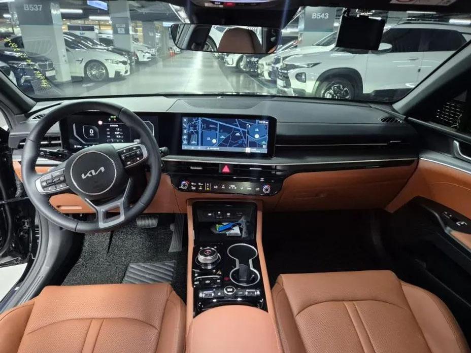 Kia K5, 2025