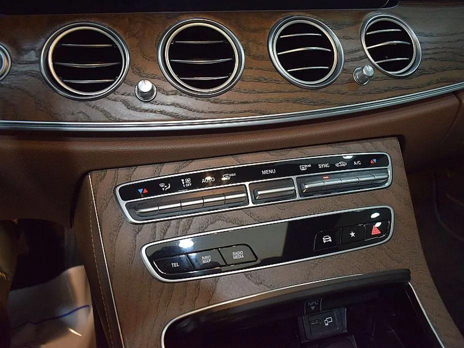 Mercedes-Benz E250, 2021