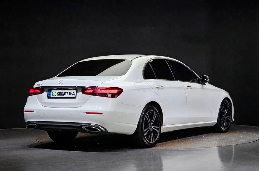 Mercedes-Benz E250, 2021