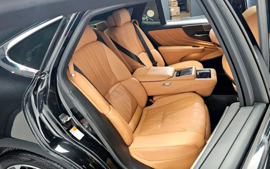 Lexus LS500, 2021