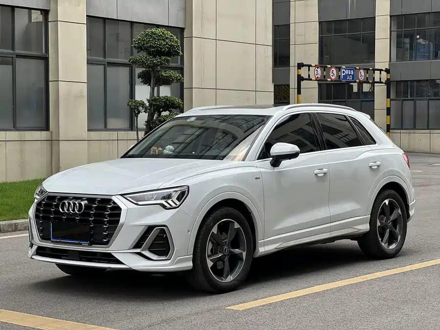 Audi Q3, 2022