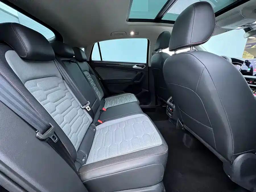 Volkswagen Tiguan X, 2021