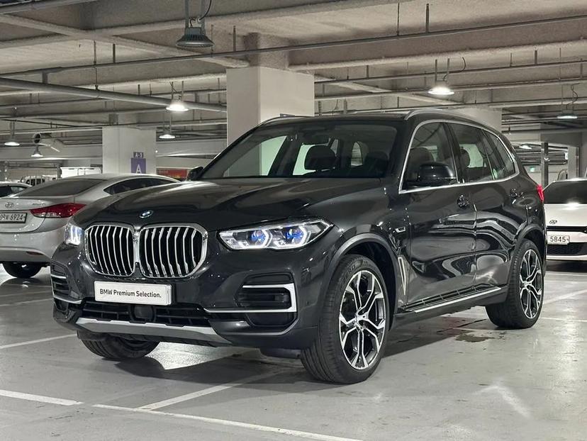Купить BMW X5 2022 года с пробегом новый