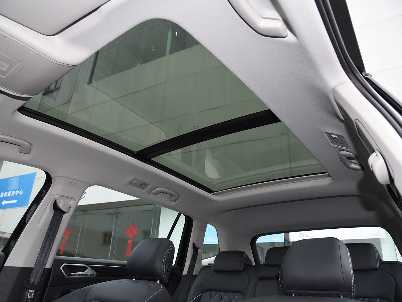 Volkswagen Tiguan L, 2024