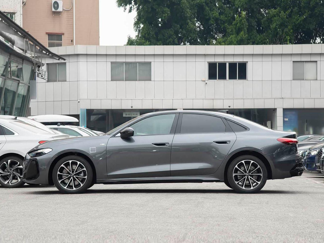 Audi A5L, 2025