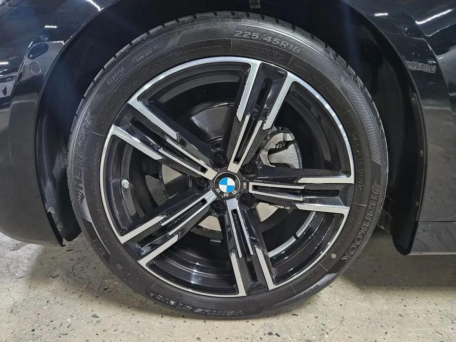 BMW 420i Convertible, 2022