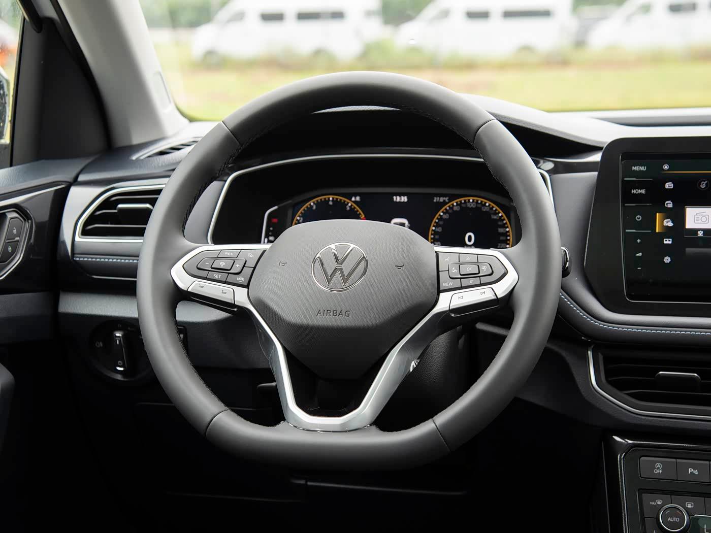 Volkswagen Tharu XR, 2026