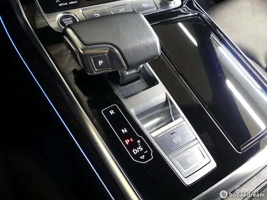 Audi Q8, 2021