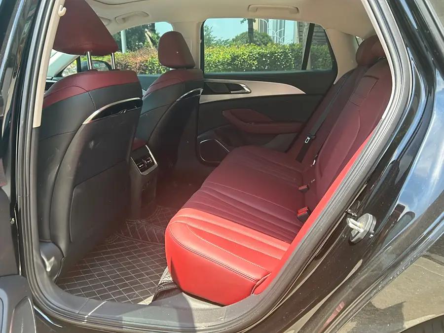 Hongqi H5, 2023
