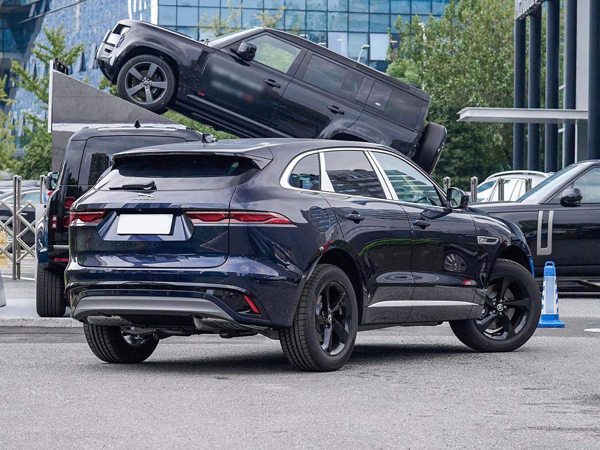 Jaguar F-Pace, 2024